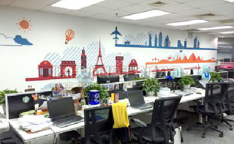 临湘教你设计办公室墙绘的方法。